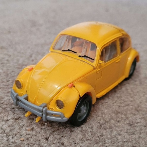 🔥Host Pick 💖Bumblebee Transformers - Picture 1 of 6